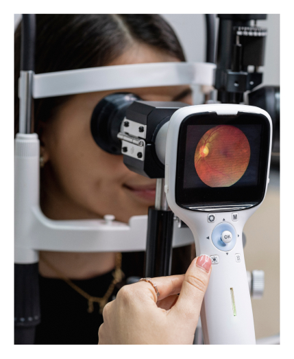 Woman getting an eye examination at BCO